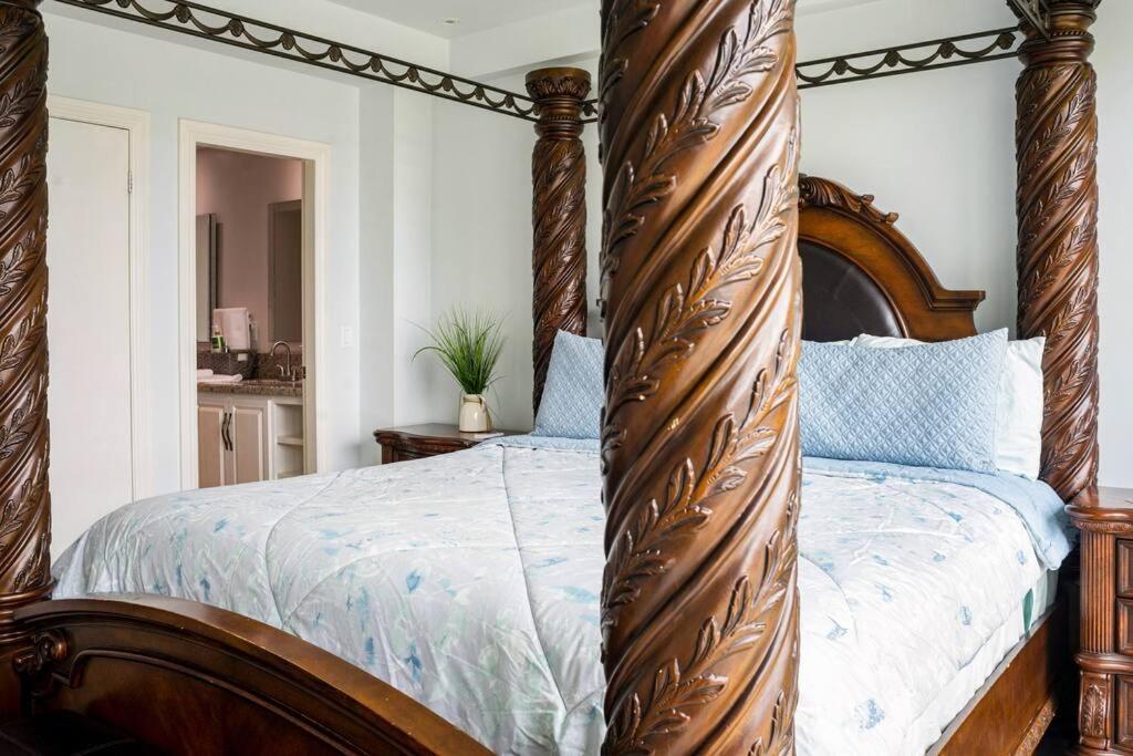 Triton'S Playhouse Beachfront Primo Tapia Ngoại thất bức ảnh
