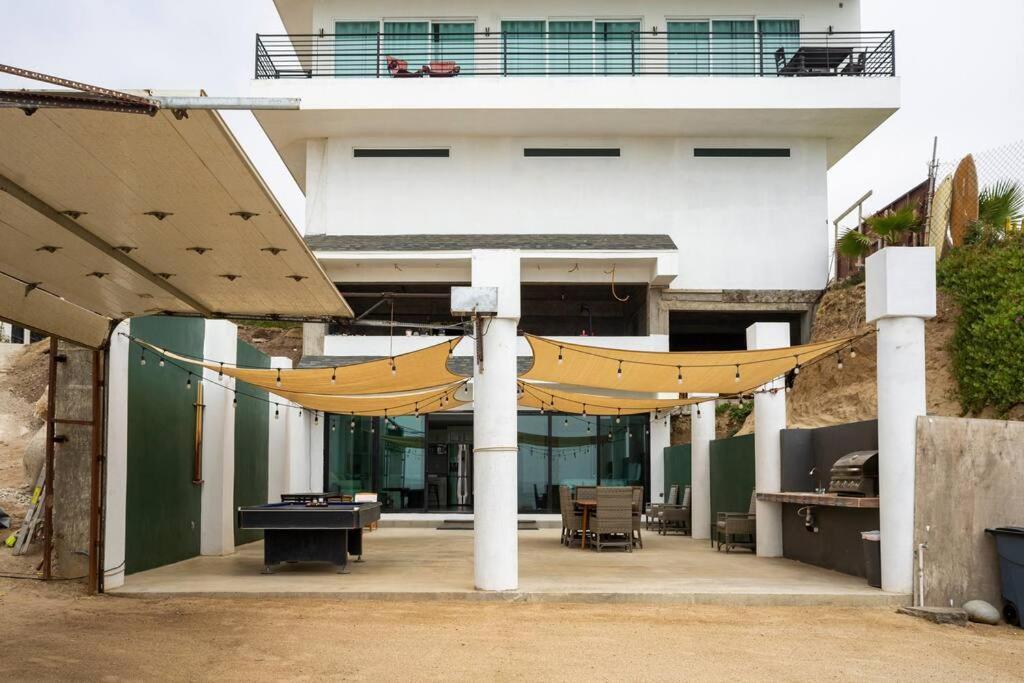 Triton'S Playhouse Beachfront Primo Tapia Ngoại thất bức ảnh